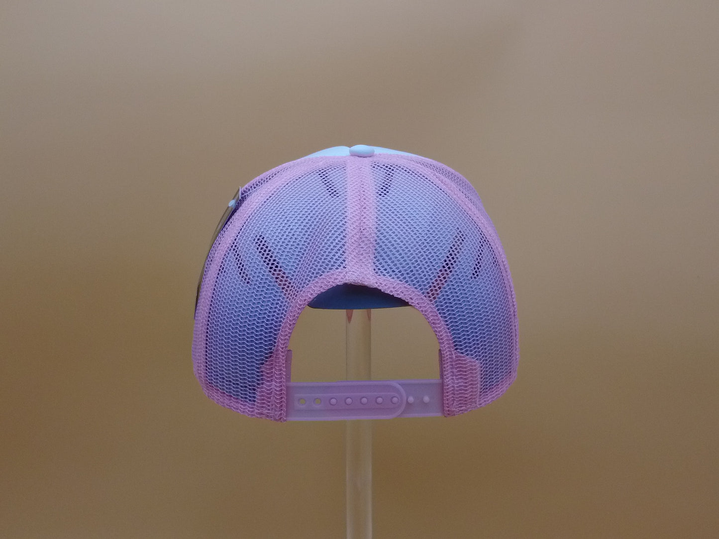 PINK/WHITE TRUCKER MESH CAP