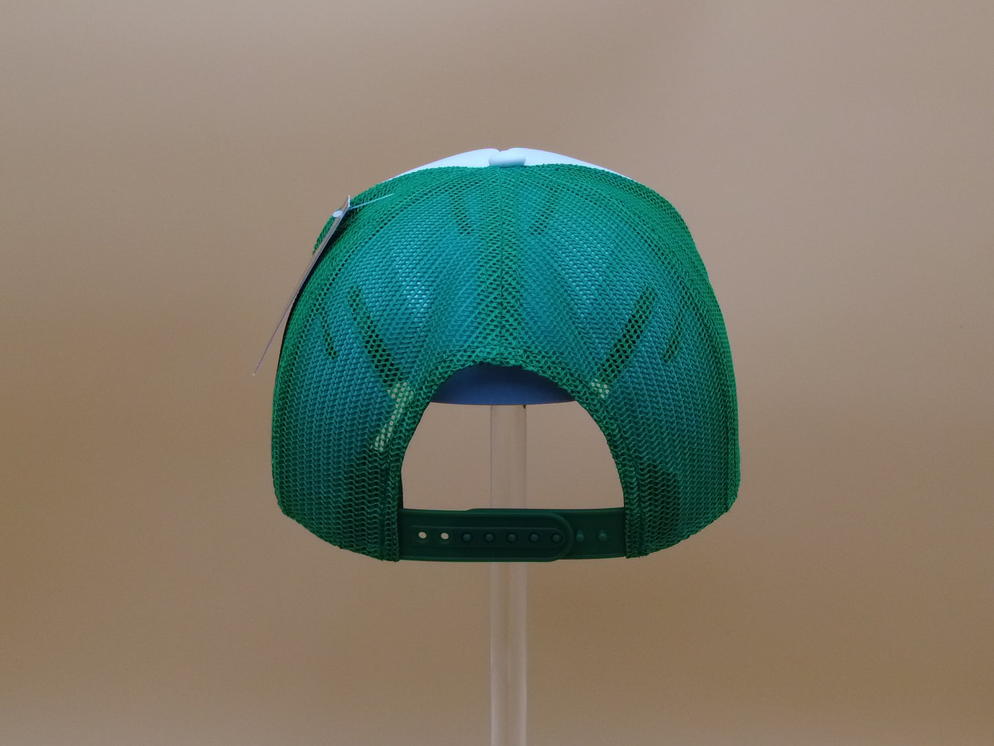 GREEN/WHITE TRUCKER MESH CAP