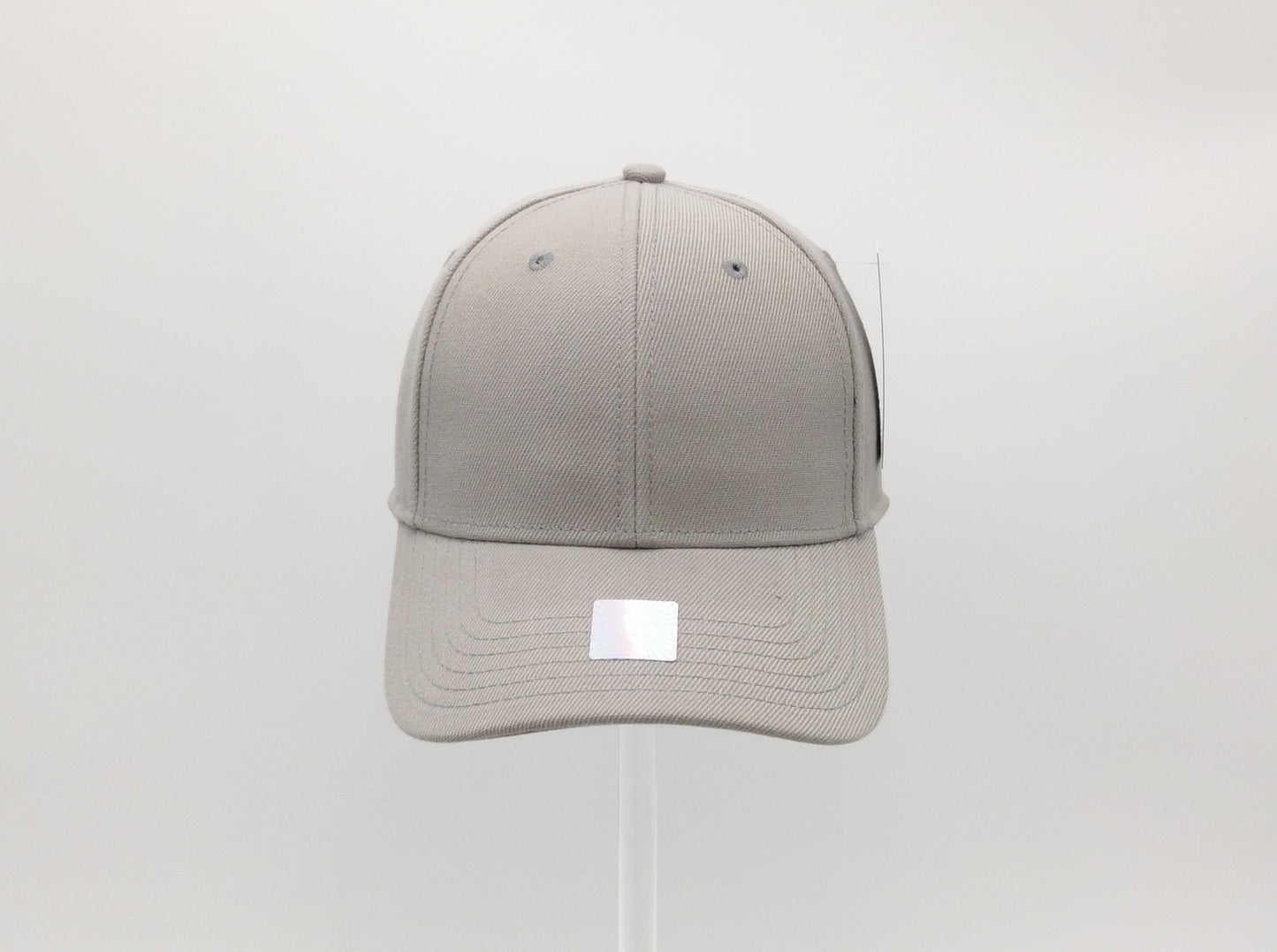 LIGHT GREY ACRYLIC BASEBALL CAP