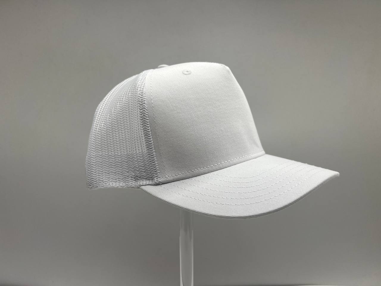 WHITE MESH 5 PANEL CAP